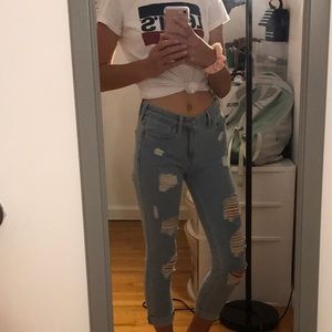 Low rise crop ripped light wash super skinny jeans